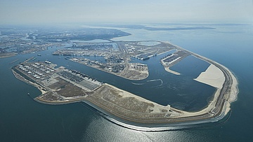 Port of Rotterdam / Aeroview