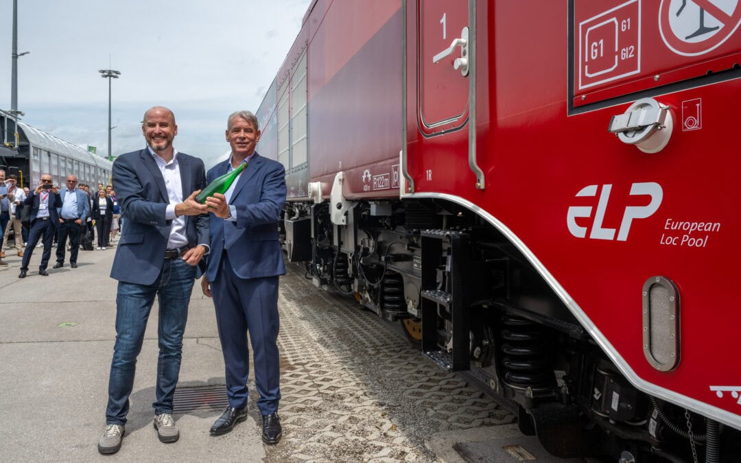 RCG: Dritte EURODUAL-Hybridlok für TransFLEX-Verkehre