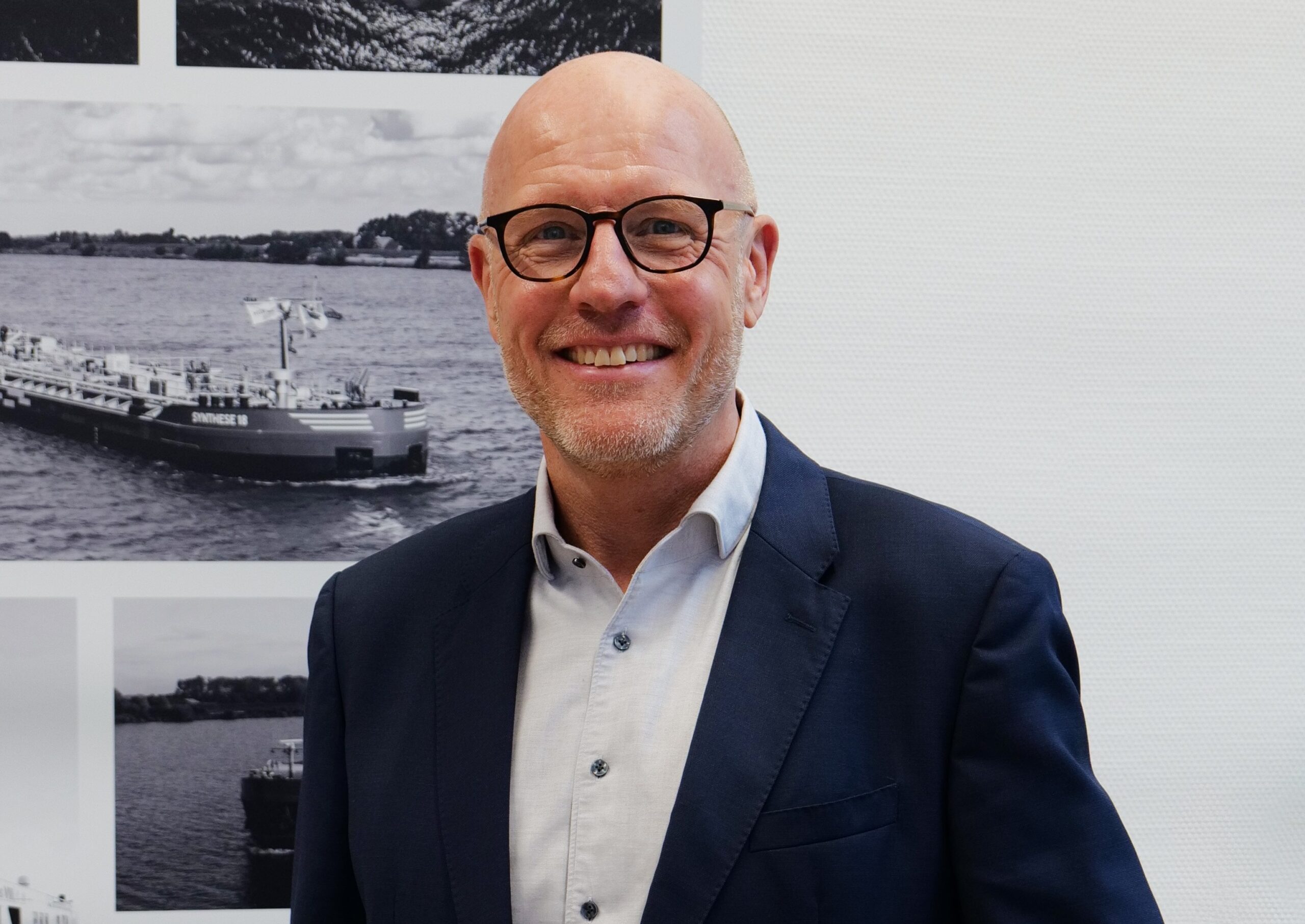 Jos Davidse, HGK Shipping