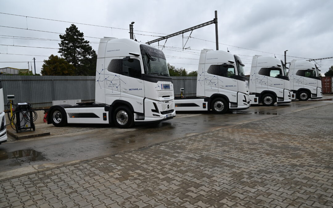 METRANS nimmt größte E-Lkw-Flotte Tschechiens in Betrieb