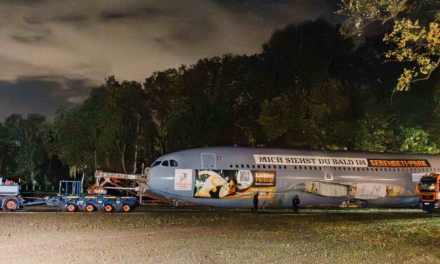 Gruber Logistics bringt Airbus A310 in den Serengeti-Park