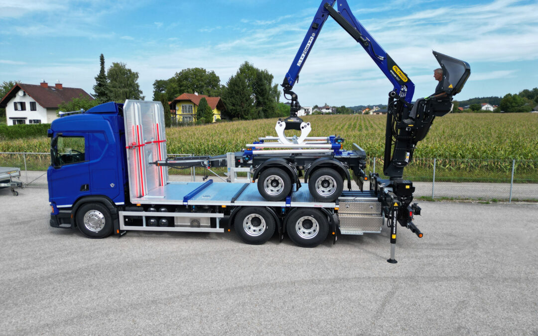 Riedler Fahrzeugbau entwickelt innovative Huckepack-Lösungen