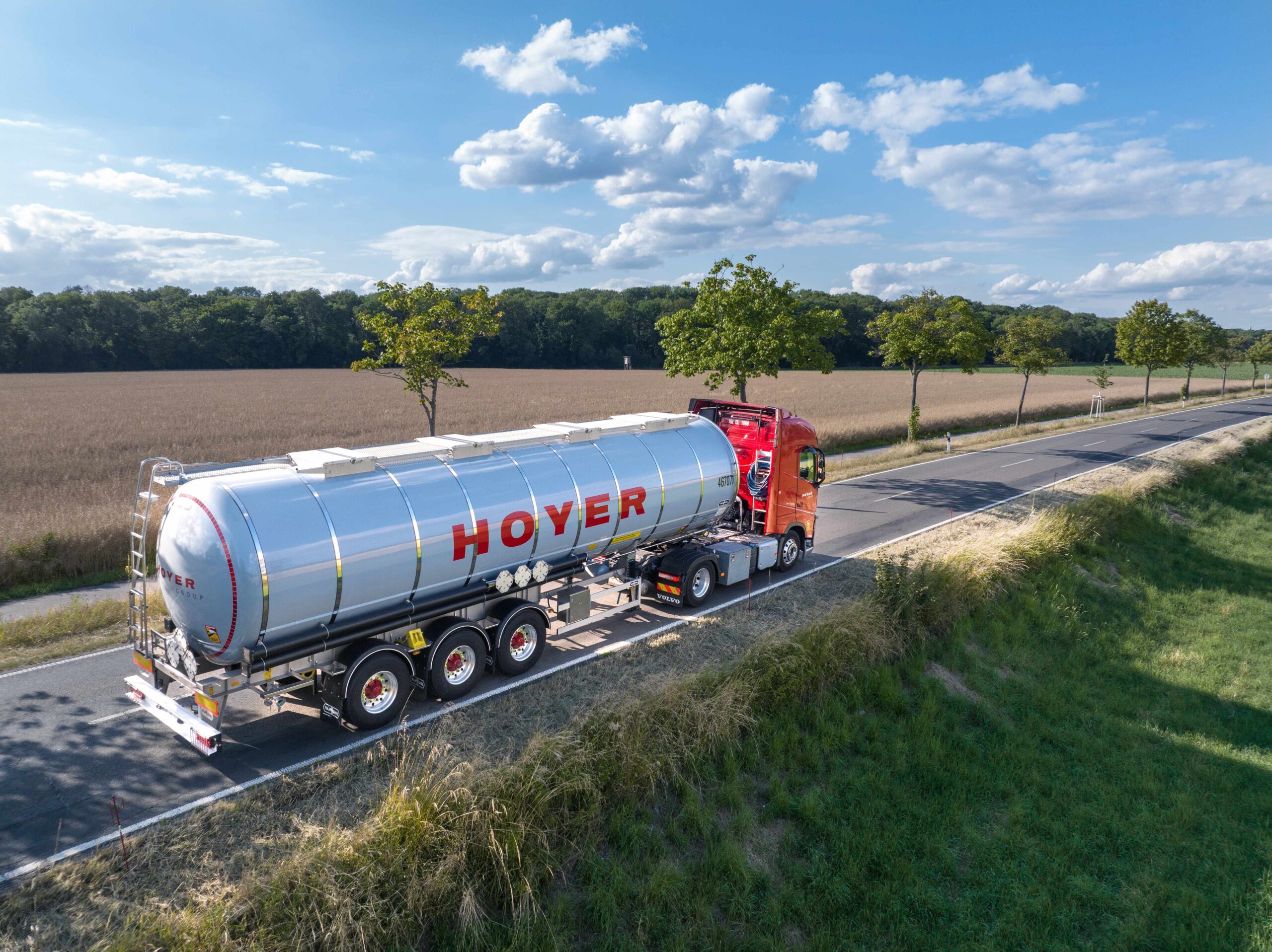HOYER-tank-trailer-chemicals-Dormagen-copyright-HOYER-Group