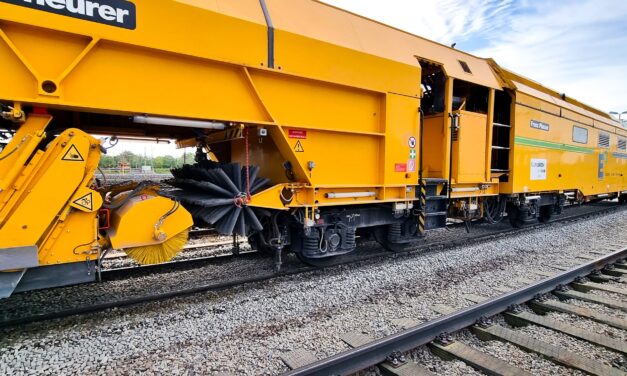 Digitale Zusatzfunktionen für mehr Sicherheit im Bahnbau
