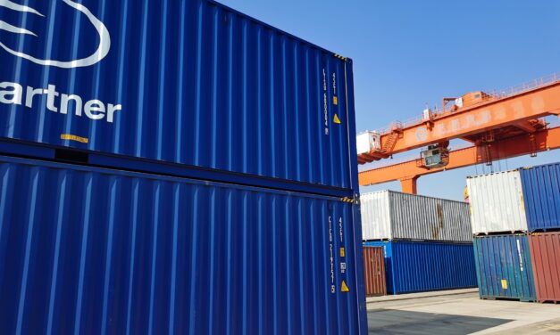 cargo-partner baut globale Zollkompetenzen aus