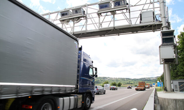 Niederlande führen kilometerbasierte Lkw-Maut ein