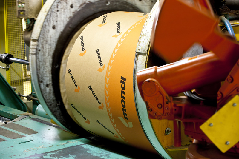 Swiss Krono setzt auf Kraftpapier von Mondi
