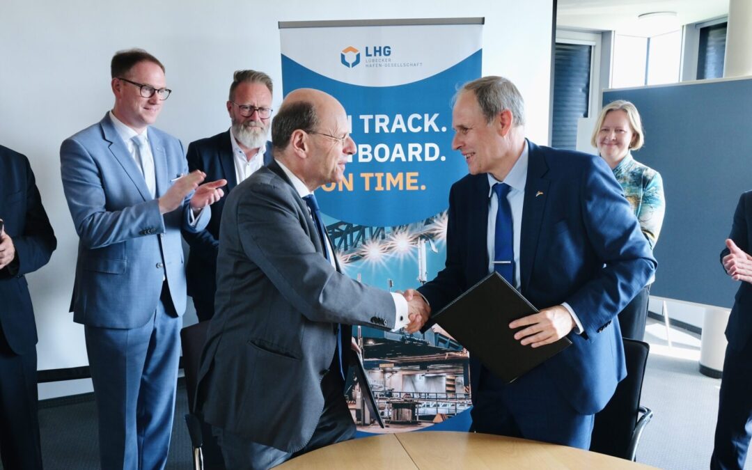 Lübeck und Tallinn vertiefen Hafenkooperation im Ostseeraum