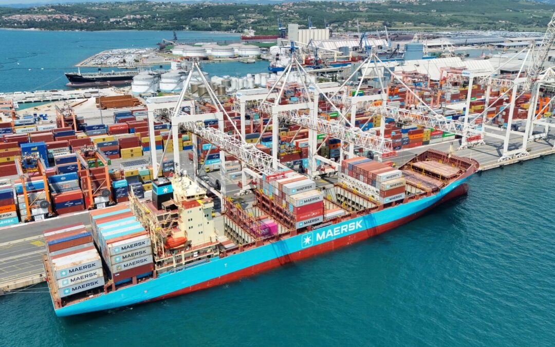 Hafen Koper erweitert Containerdienst ins östliche Mittelmeer