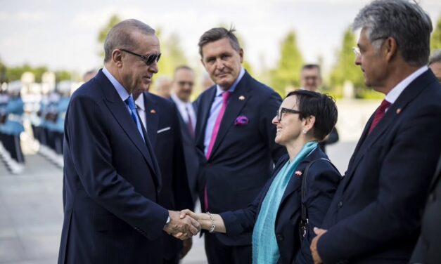 BM Hanke setzt bei Türkei-Besuch auf Mittleren Korridor
