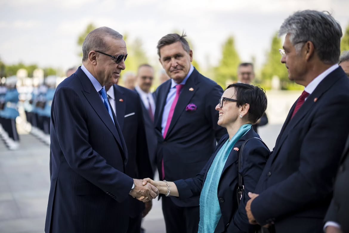 Gemeinsam-mit-Bundeskanzler-@_stocker.christian-bin-ich-heute-in-Ankara-um-die-Zusammenarbeit-1