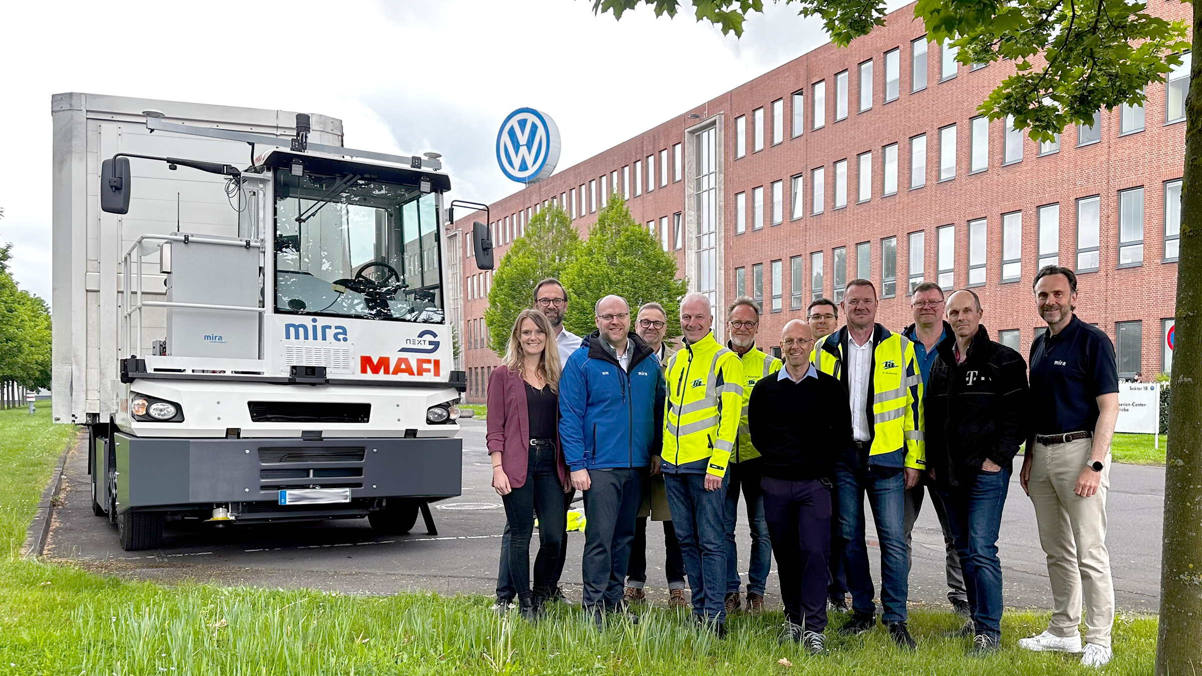 VW_MIRA_LIT