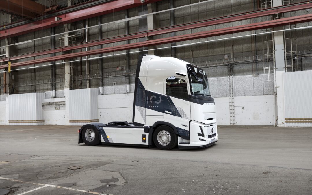 Volvo Trucks startet Jubiläumsedition zum 100er