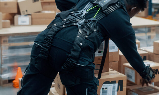 Exoskelett soll Rücken in der Logistik entlasten