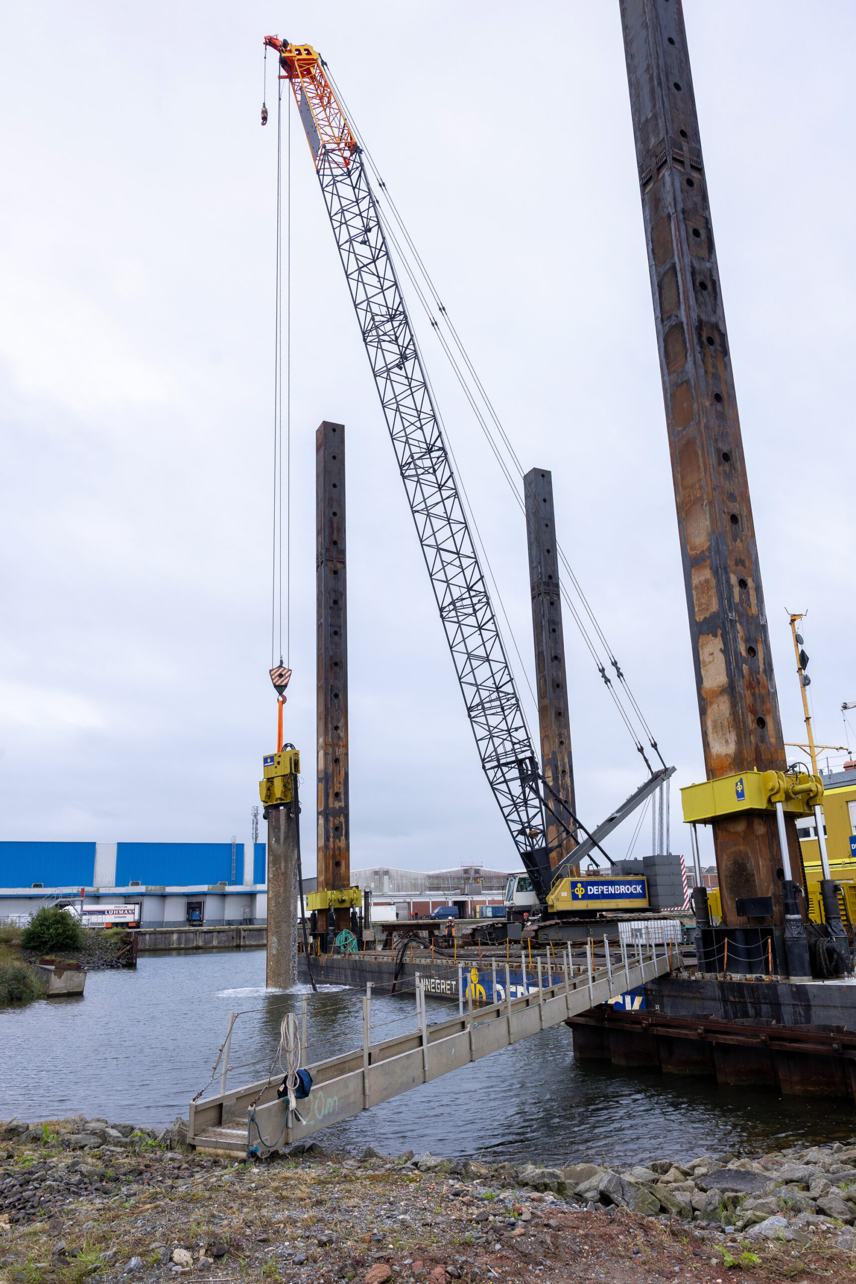 NPorts startet den Baubeginn zum Lückenschluss des Hansakai in Cuxhaven