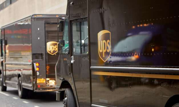 UPS baut Führung um und bündelt globale Steuerung