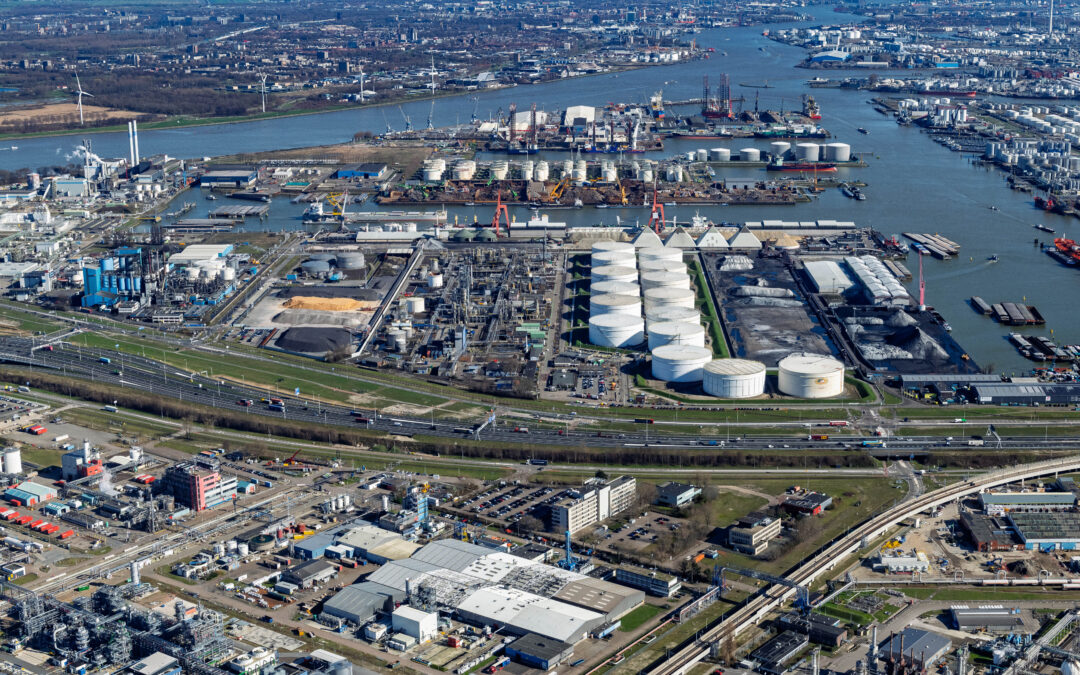 Hafen Rotterdam steigert Güterumschlag auf 323,2 Mio. Tonnen