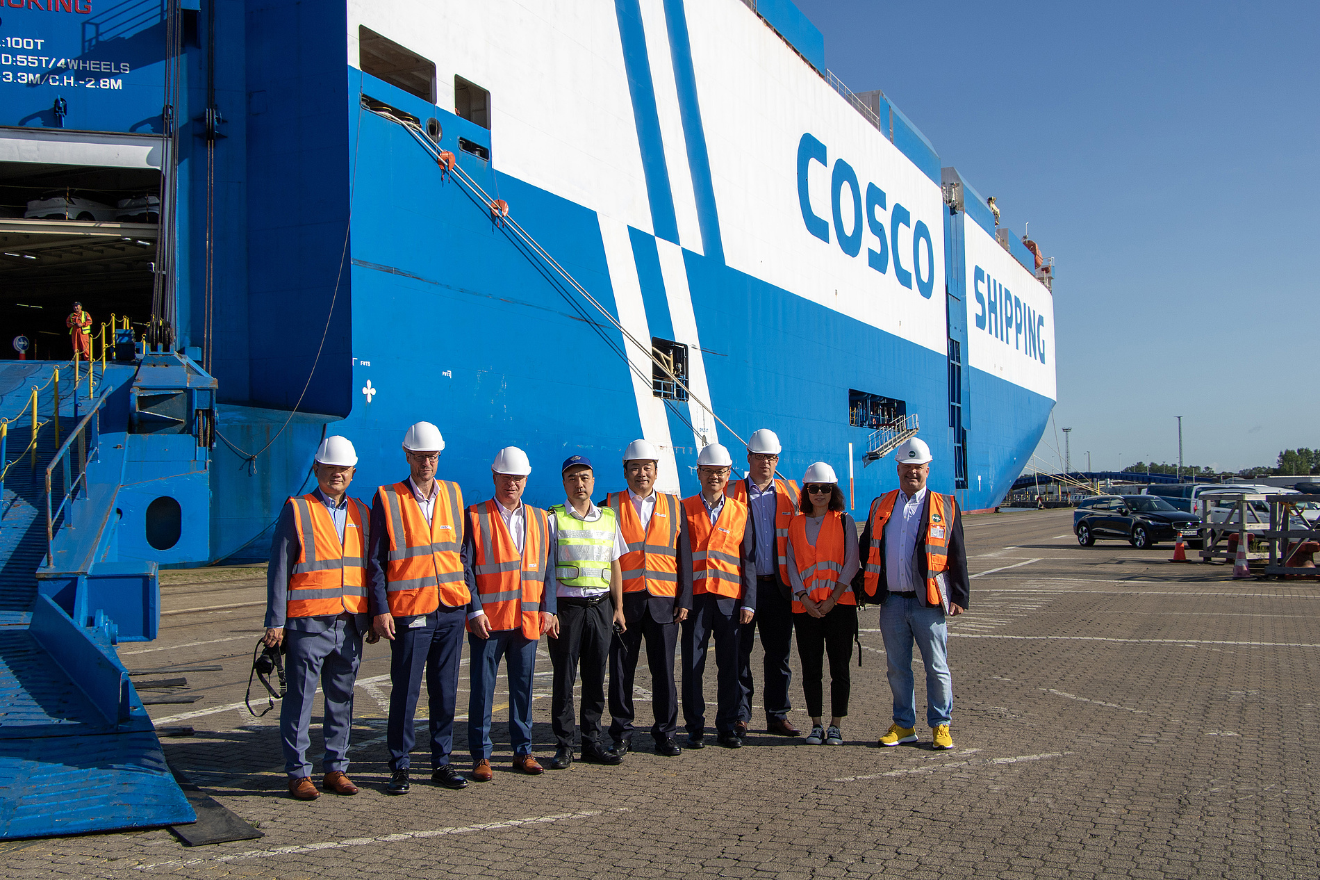 COSCO startet Testverschiffung mit RoRo Car Carrier