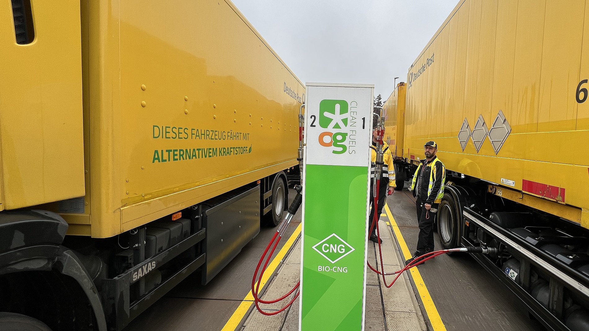 DHL nimmt Tankstellennetz für Bio-CNG in Betrieb