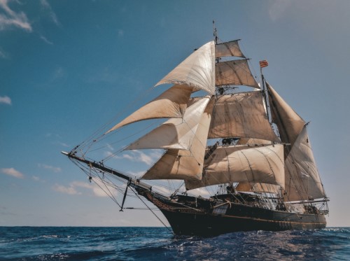 Mit Windenergie und Wasserstoff – umweltschonender Kaffeetransport