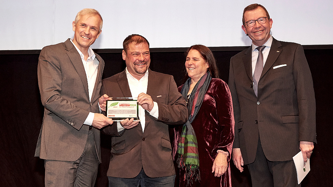 Kögel Multi Container Stop erhält Europäischen Transportpreis für Nachhaltigkeit 2024