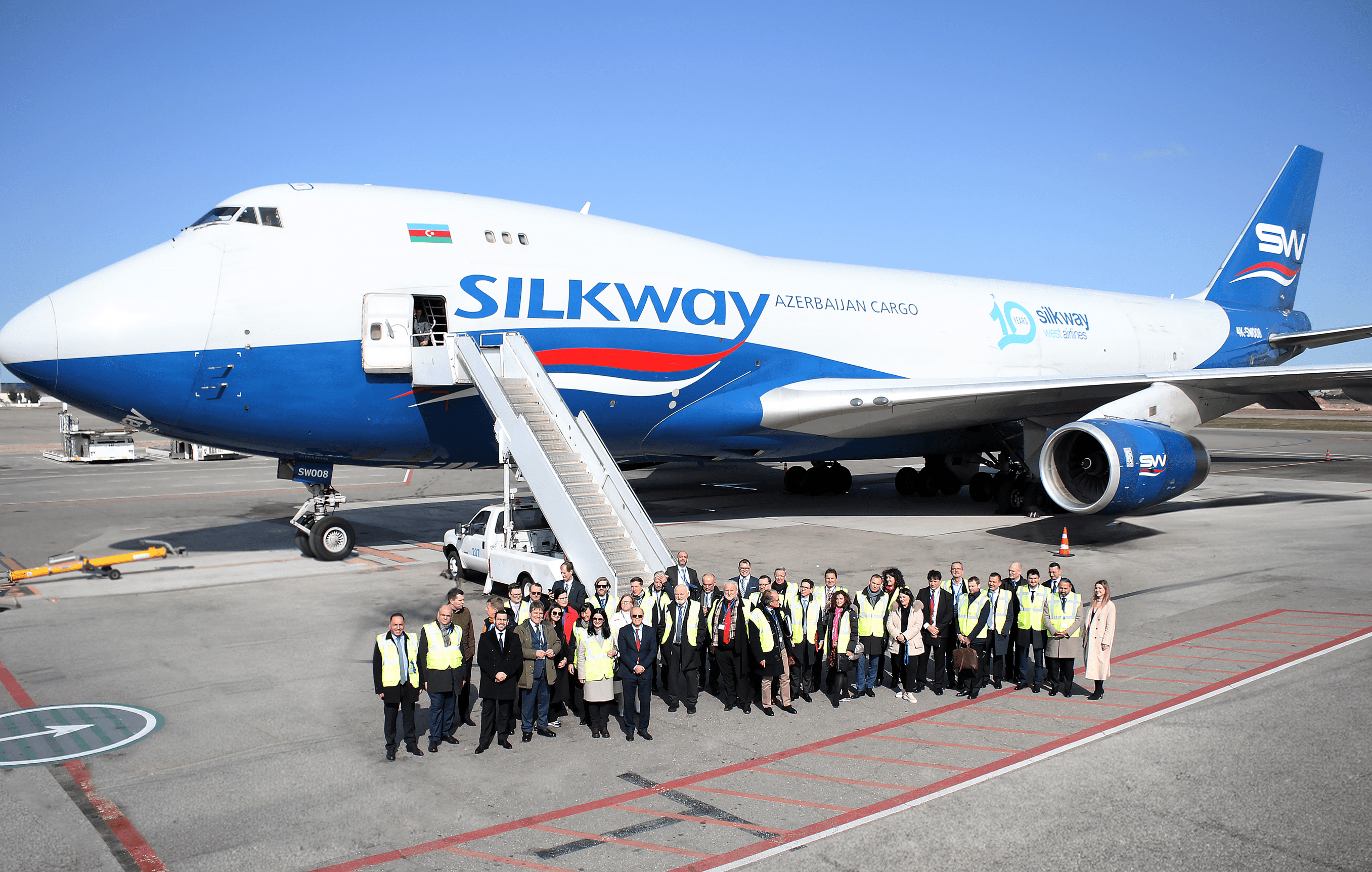 Deutsche Wirtschafts-Delegation besucht Silk Way West Airlines