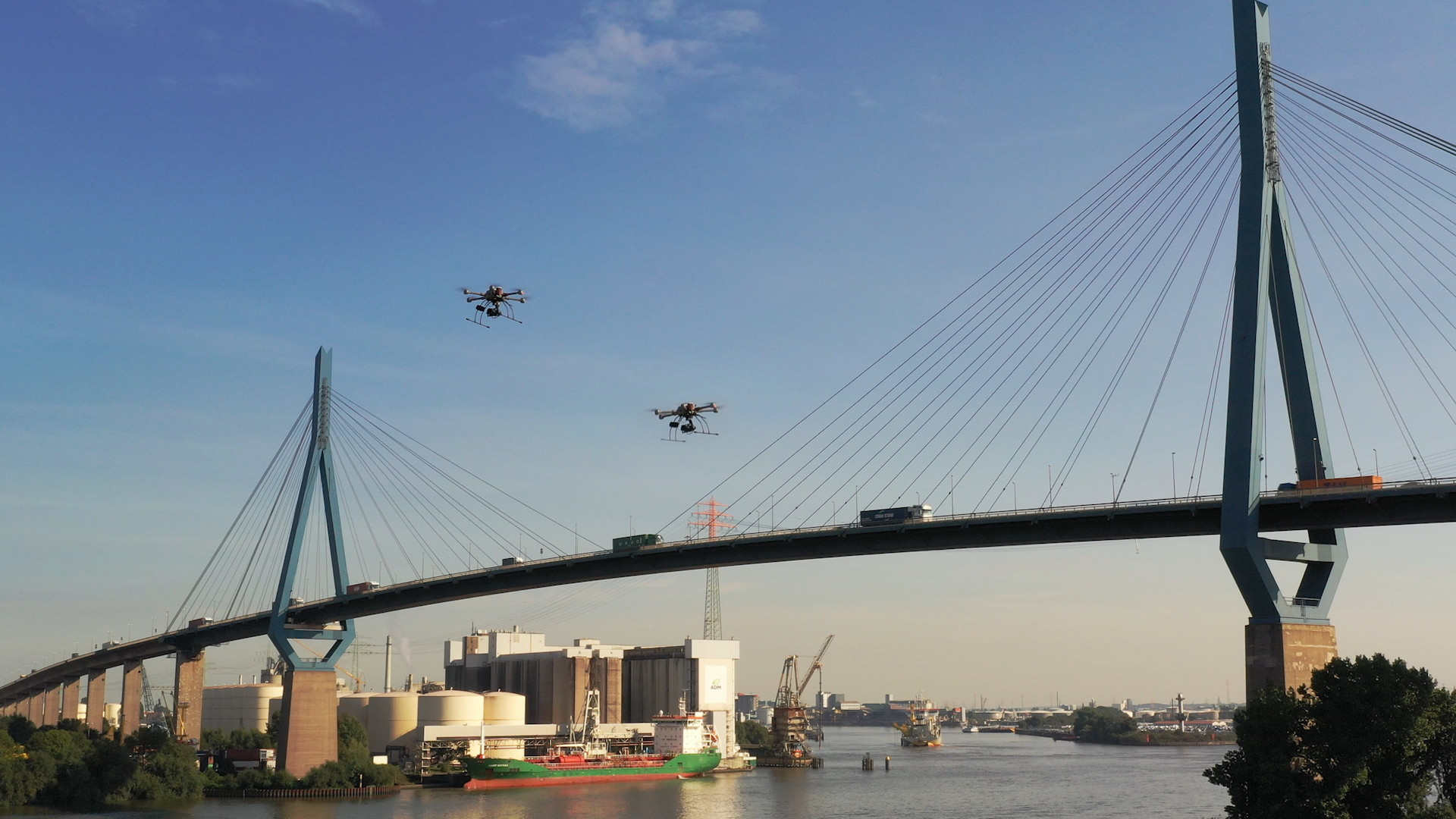 BLU-Space startet: Hamburg wird Pionier für Drohnenverkehr