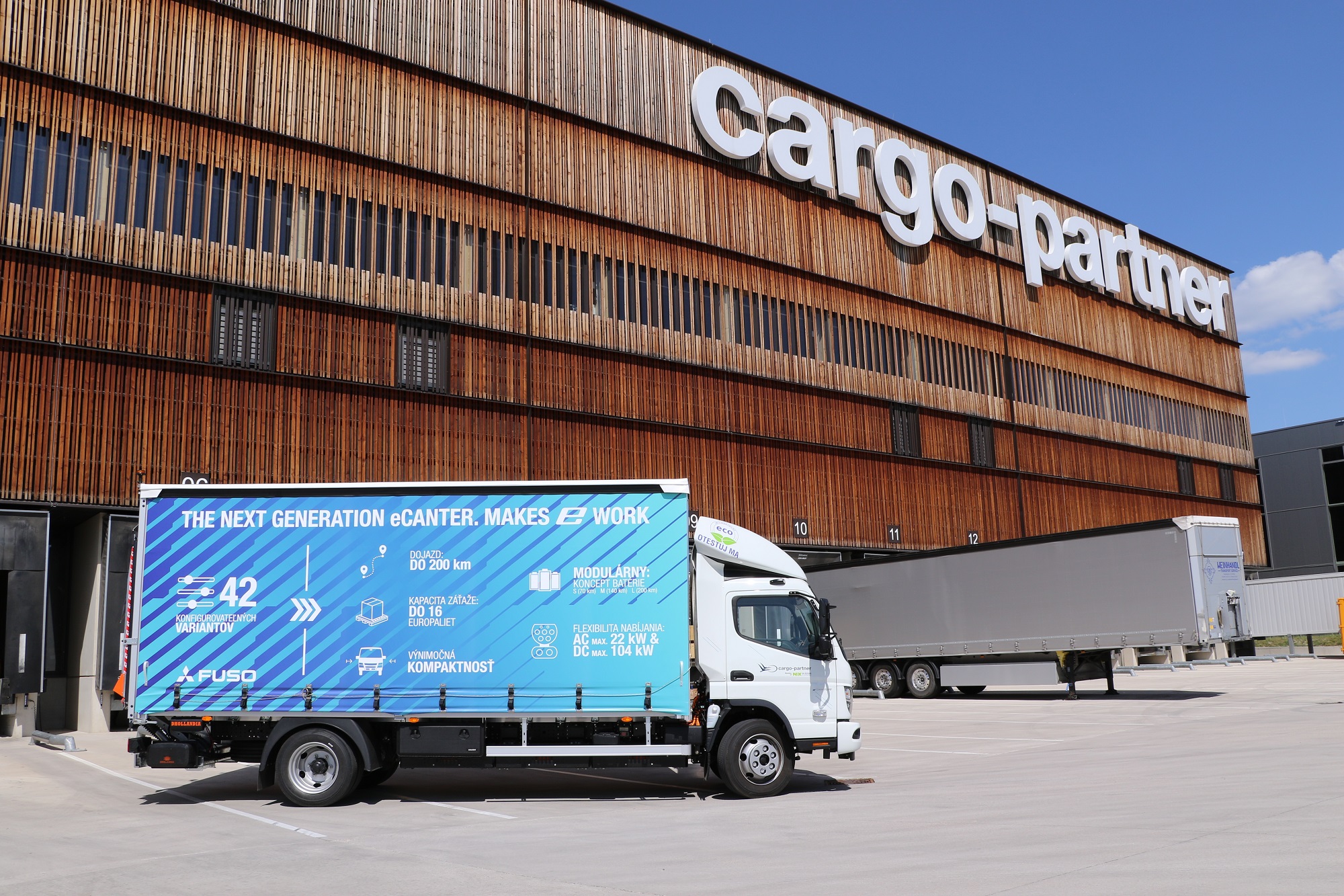 cargo-partner startet Testläufe mit E-Lkw in Europa
