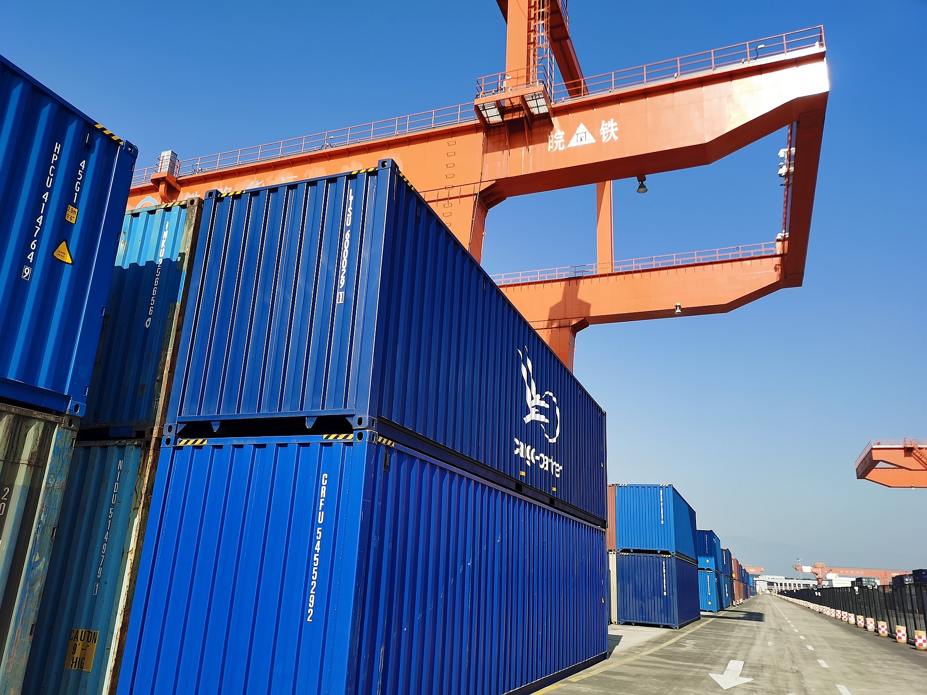 Kosteneffiziente FCL-Transporte von Europa nach Asien